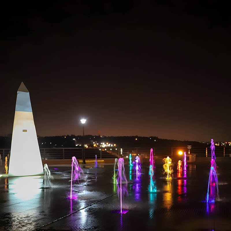 Hito Tres Fronteras Noche